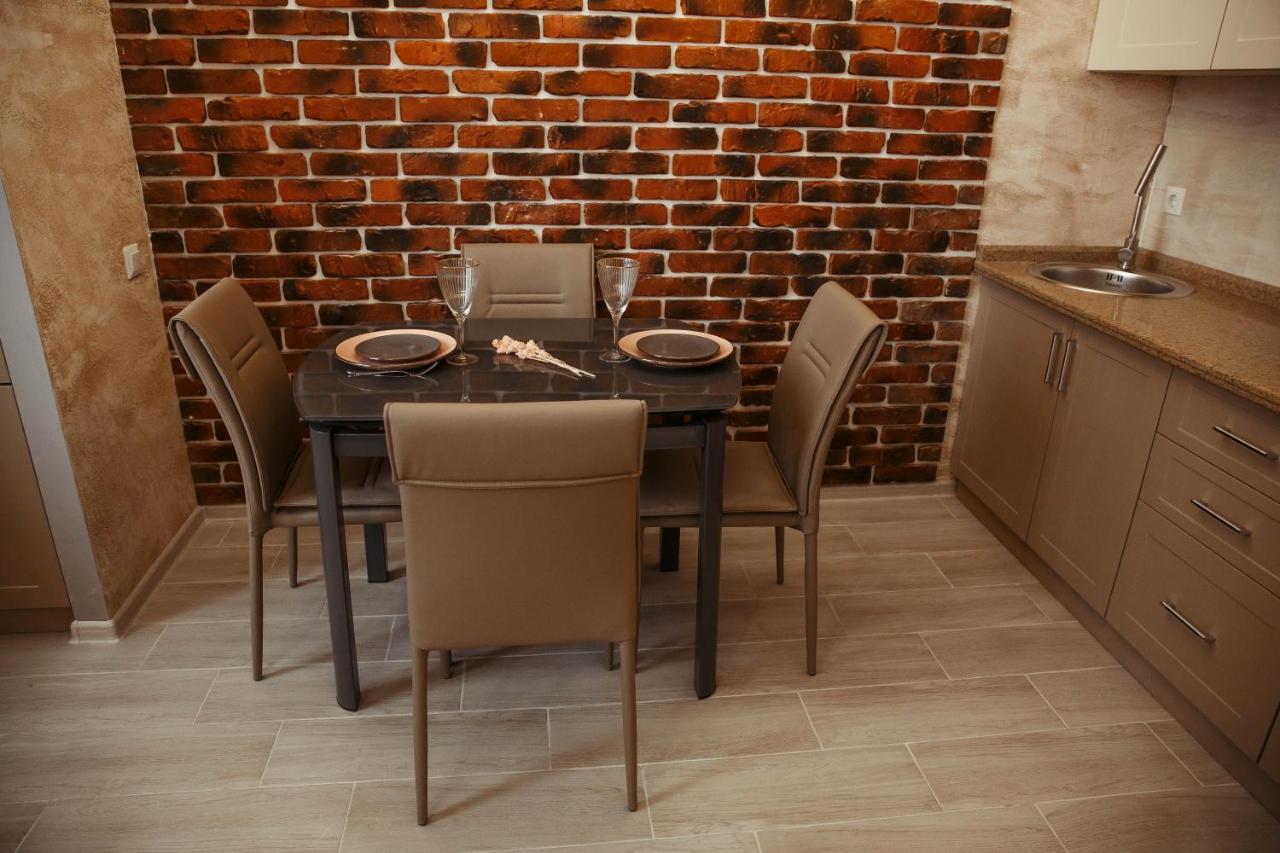 Апартаменты Центр Uman Square Apartment 外观 照片